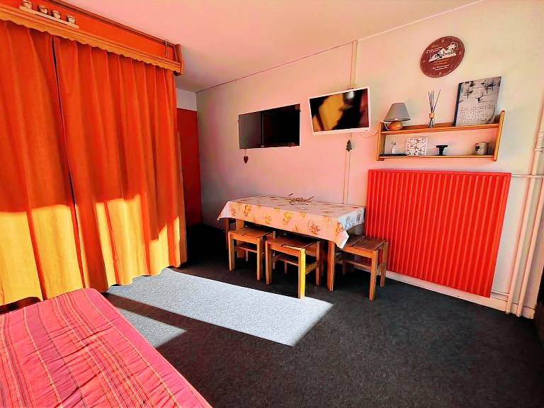 Studio with 1 room for 4 persons — photo 4