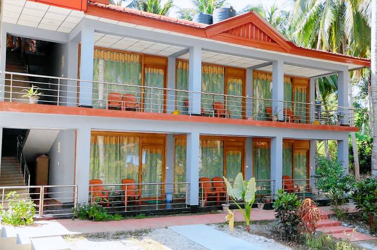 Resort  Neil Kendra