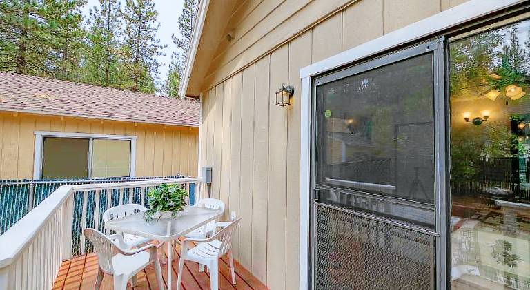 Moonridge Mountain - Great Cabin with all the amenities and great location! Hot tub! — photo 4