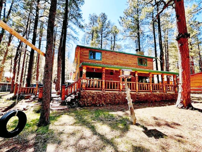 Cabin Greer