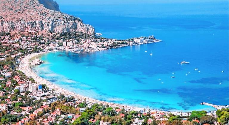 Apartment | Close to the beach | Dogs allowed in Palermo