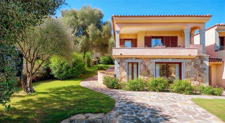 Rental apartment with 1 room for 4 persons in Olbia