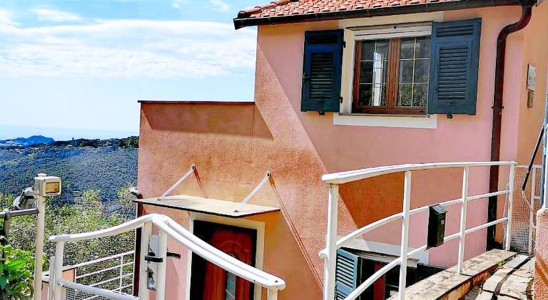 House with 2 rooms for 4 persons — photo 5