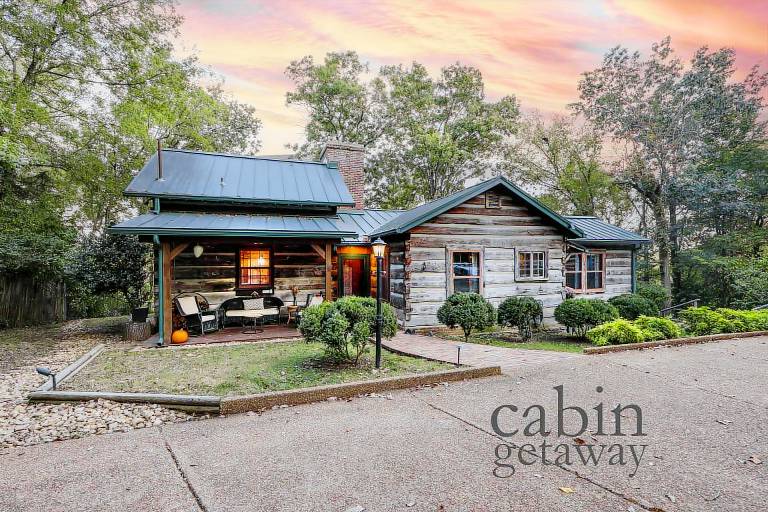 Cabin Montague