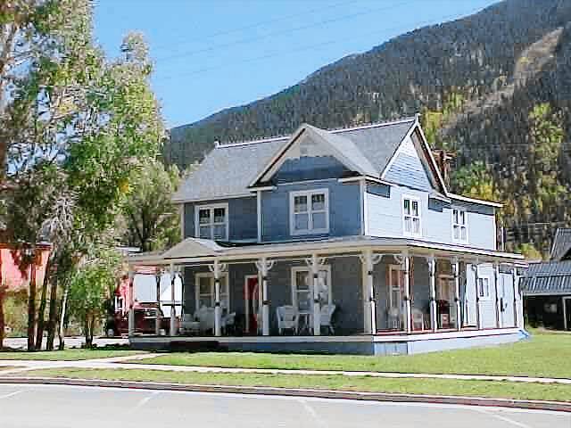 House Silverton
