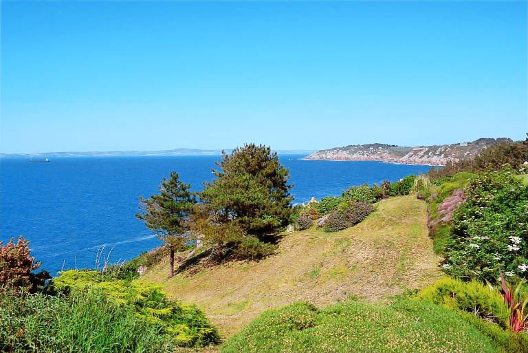 Villa Poullan-sur-Mer