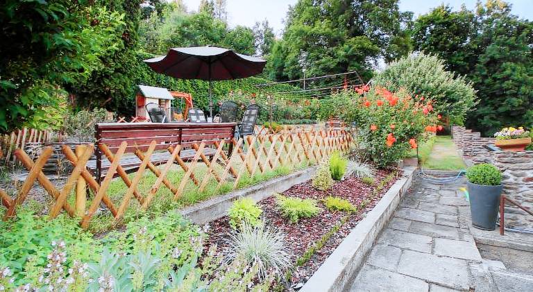 Rental apartment with garden & terrace — photo 4