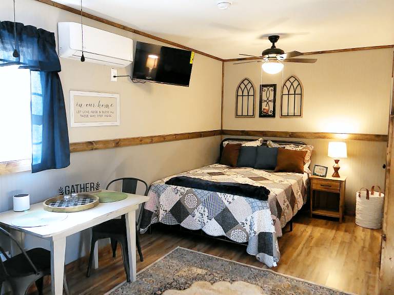 Cabin  Wilkesboro