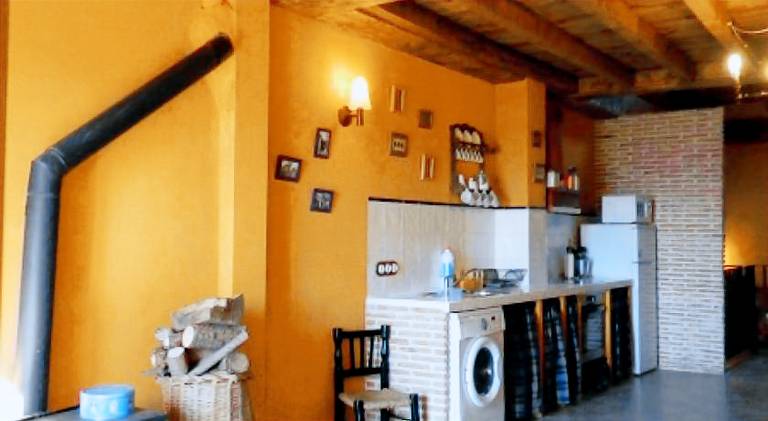 House with 1 room for 2 persons in Ávila