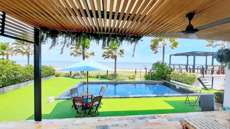 La Playa Pool Villa Beach Front Cha-am Huahin — photo 2