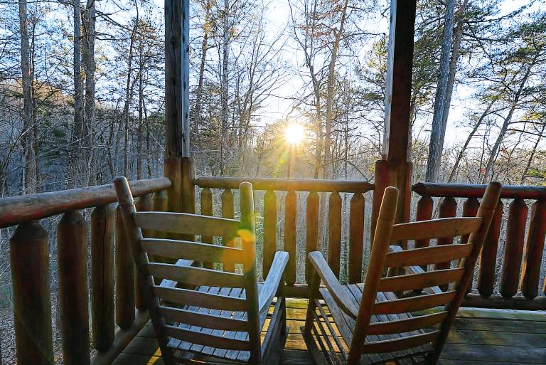 Charming Cabin with Private Hot Tub & Pool Table — photo 5