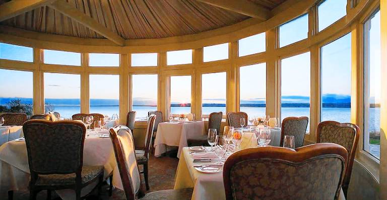 Castle Hill Inn in Rho