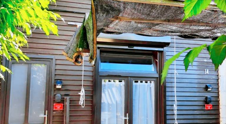 Duplex14h 1er etage jardinet 1 parking ou studio14B rdc terrasse sans parking in La Rochelle