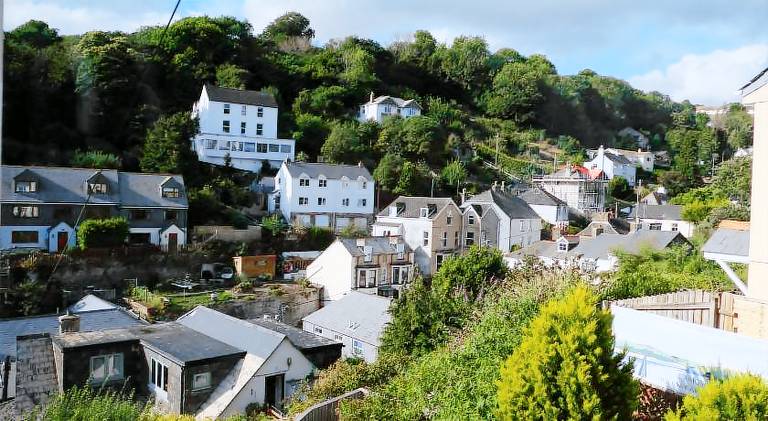 Apartment with 1 room for 4 persons in Looe