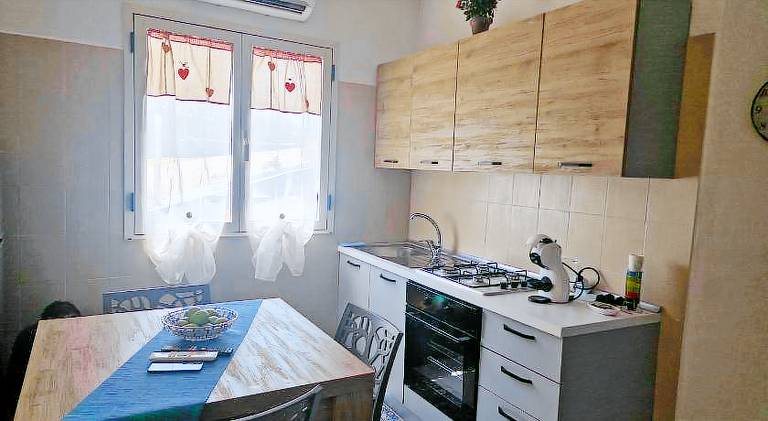 Vacation home with grill, terrace & garden — photo 3