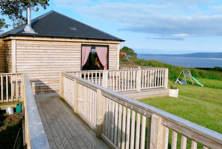 Cabin Eleven Ballyboes
