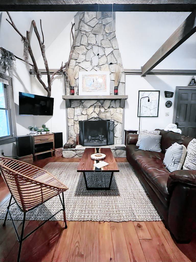 Cabin  Cedar Mountain