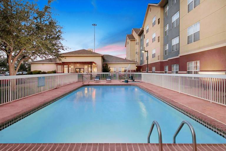 Homewood Suites by Hilton Lubbock — photo 4