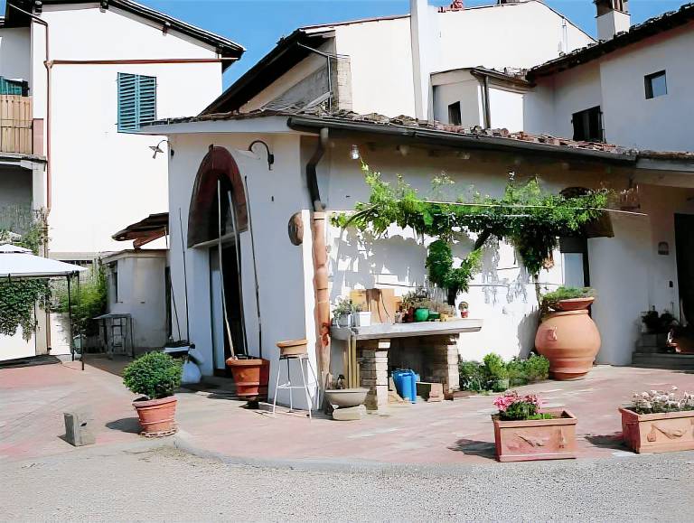 Pleasant farm with barbecue, garden & pool | Pets allowed in Impruneta