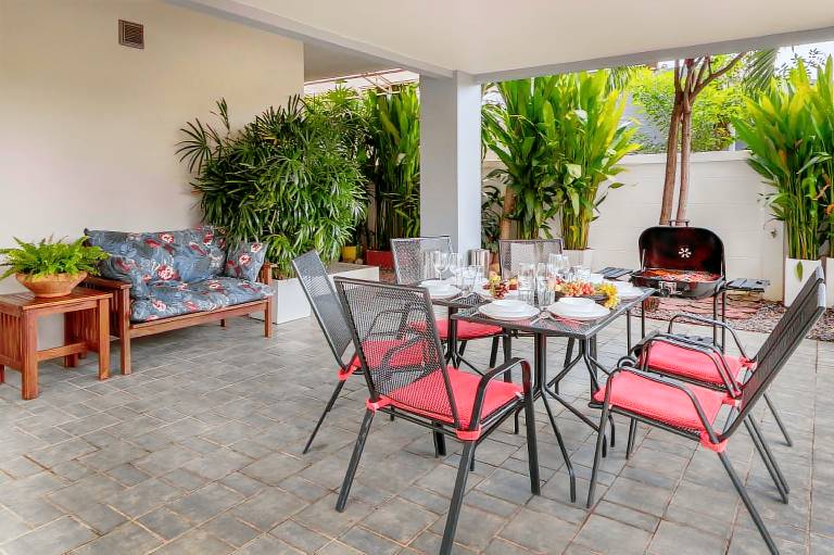 Fully equipped charming villa with patio, pool & BBQ | Good for workation | Pet-friendly — photo 5