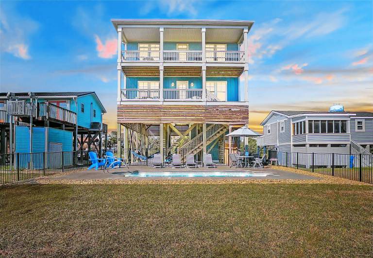 House Oak Island