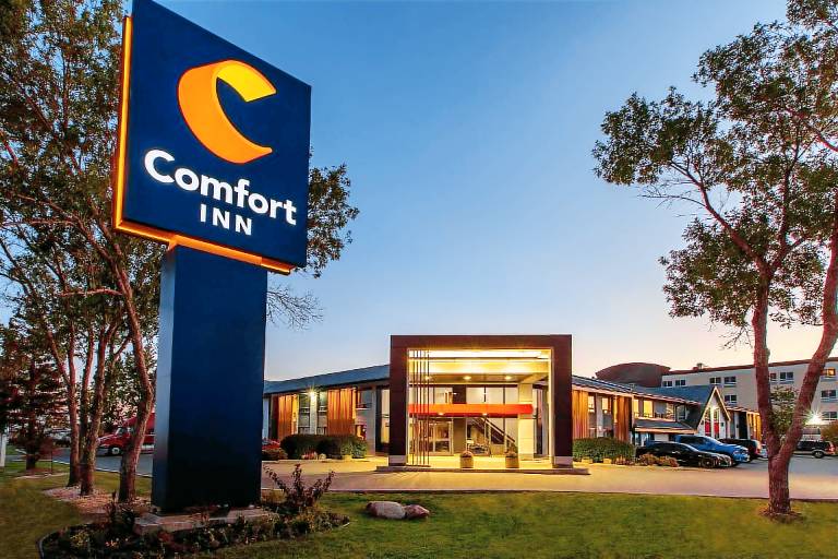 Comfort Inn Airport — photo 5