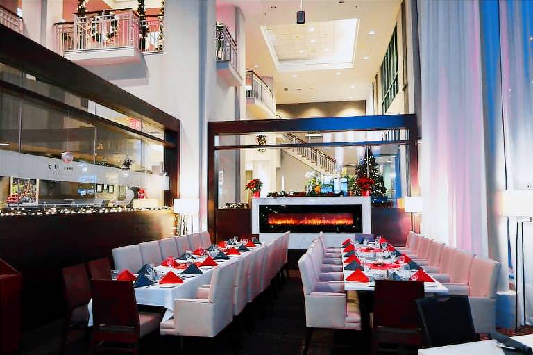Executive Plaza Hotel Metro Vancouver