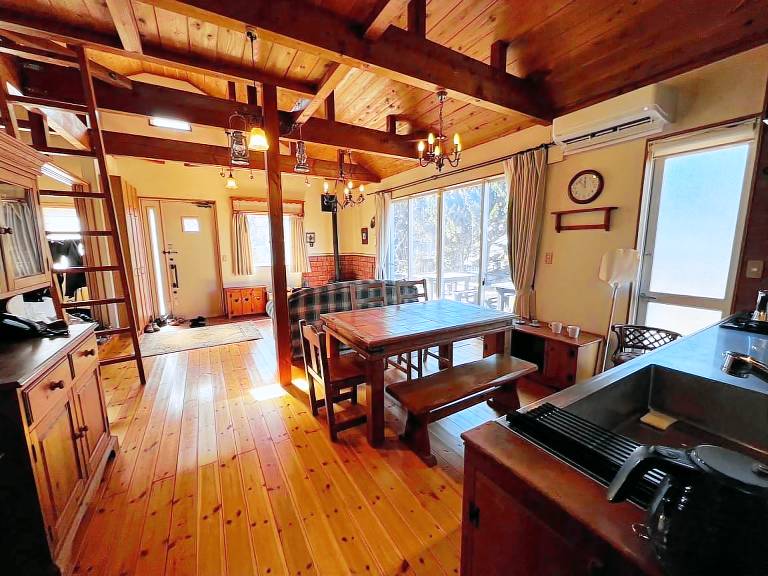 Lovely house with yard | Pets allowed — photo 3