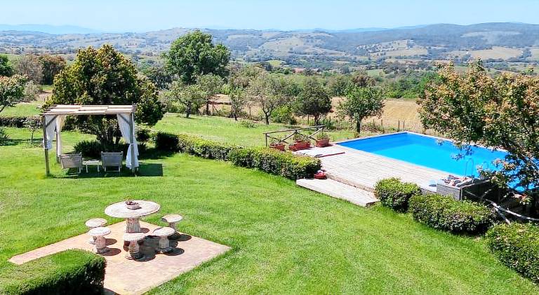 Farm with garden, BBQ & pool | Perfect for remote work in Scansano