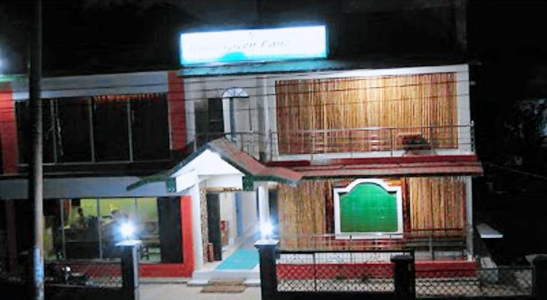 Hotel Green Land