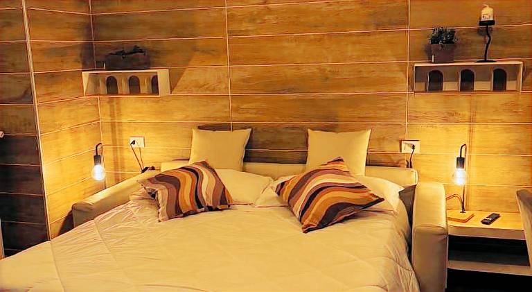 Serviced apartment with garden & terrace — photo 2
