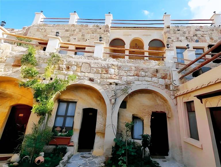 Antique Cave House NEW