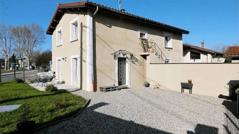 Maison de vacances Meyzieu