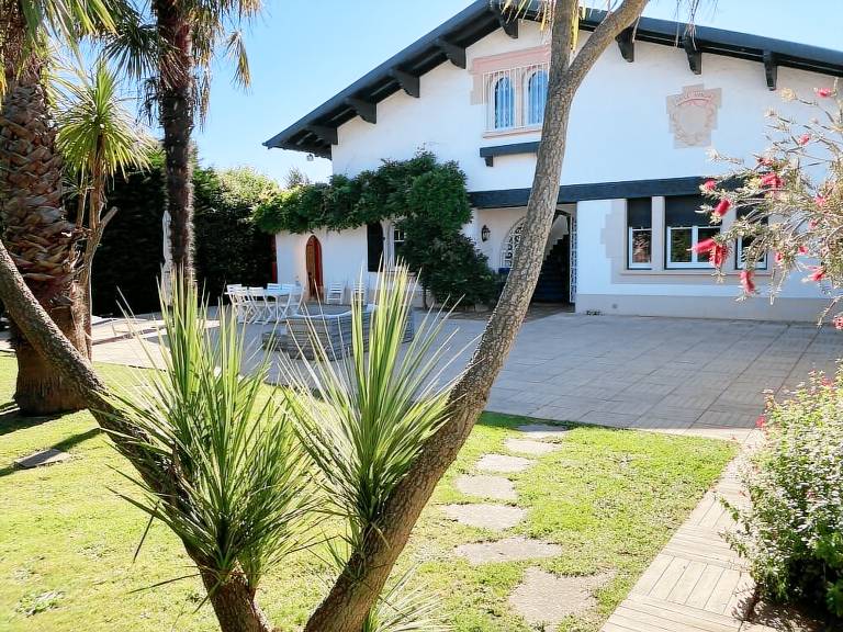 House  Biarritz