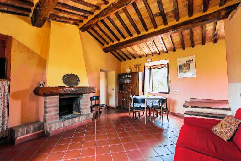 Borgo De' Salaioli: Farfalla — photo 3