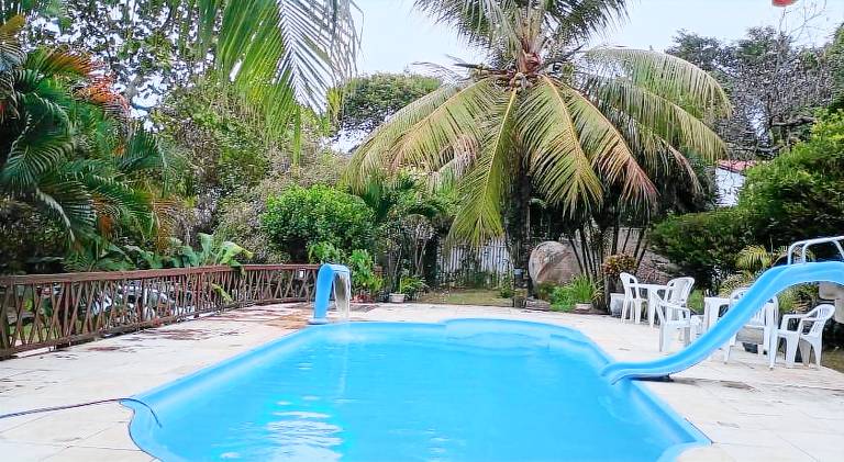 Vacation home with pool | Pet-friendly — photo 3