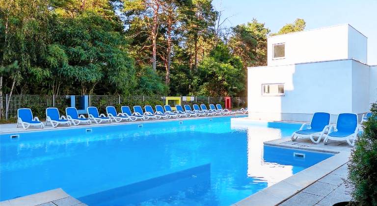 Rental apartment with hot tub & pool | Dogs allowed in Rewal
