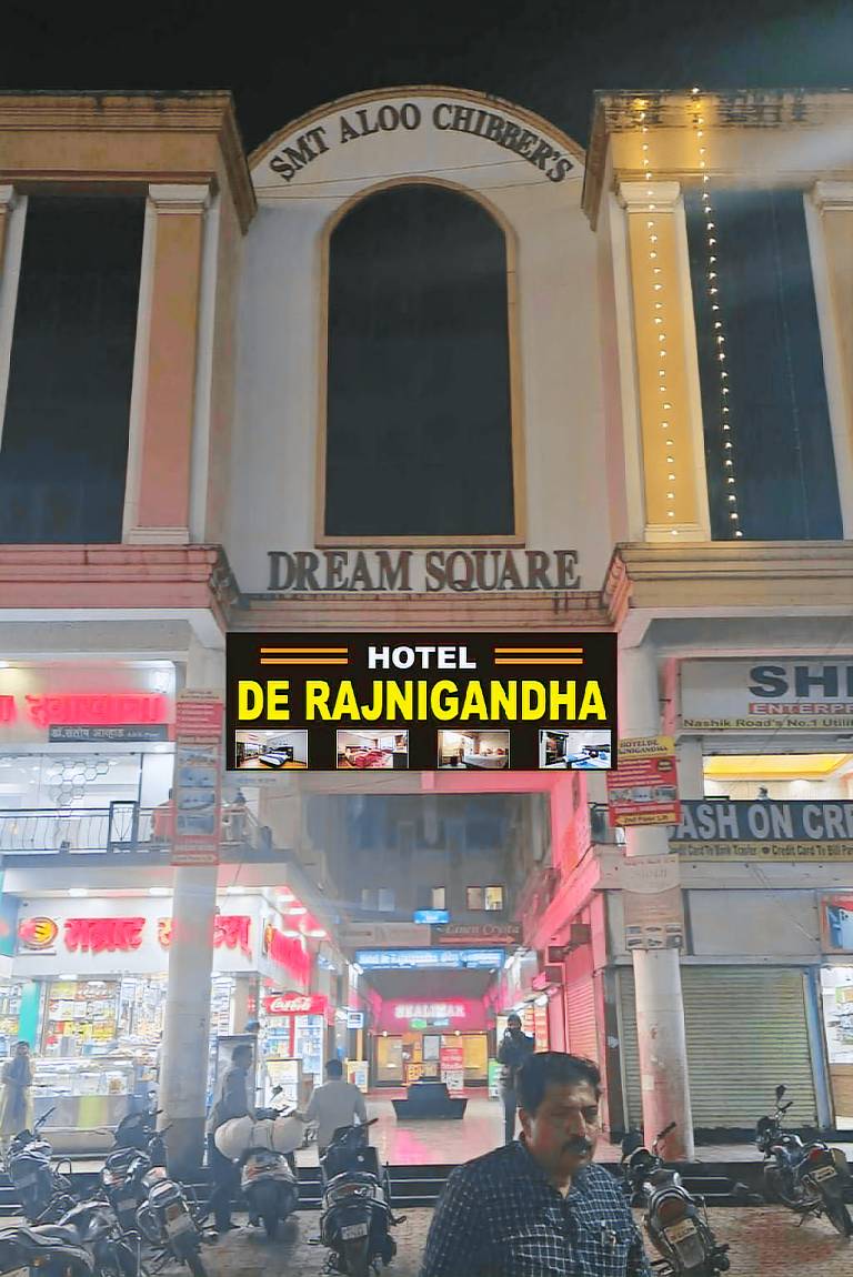Hotel De Rajnigandha