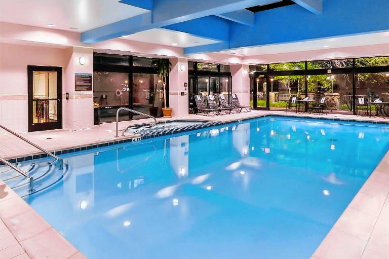 Hilton Garden Inn Detroit-Southfield — photo 3
