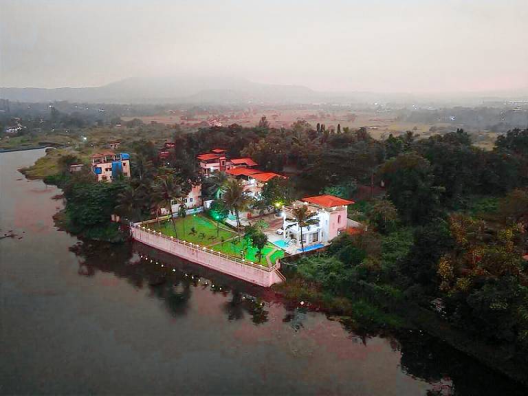 Luxury 3BHK Villa with Lake View in Nashik