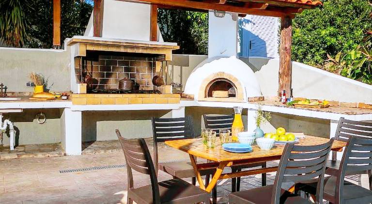 Wonderful villa with pool | Pets are welcome — photo 4