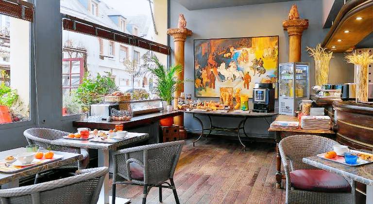 Logis Hotels Le Saint Georges — photo 2