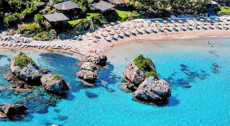 Villa with garden, private pool & grill | Suitable for remote work | Pet-friendly — photo 4
