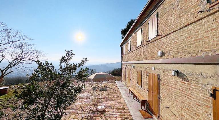 Villa with 6 rooms for 12 persons — photo 4