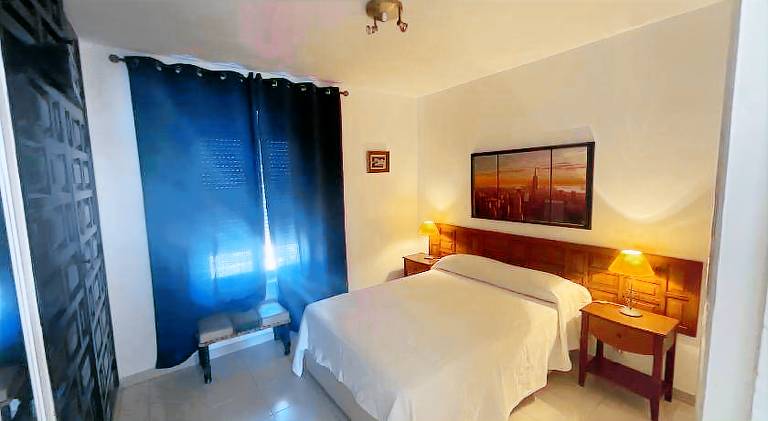 Holiday apartment with barbecue, patio & yard in Almunecar