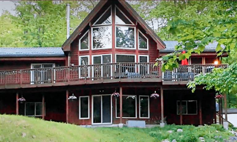 House  Midland
