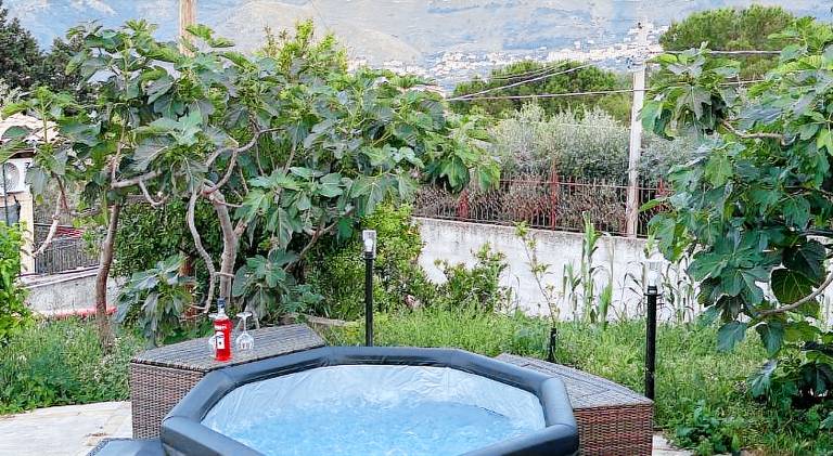 Villa with hot tub — photo 3