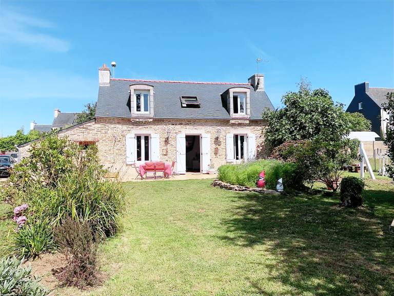 Maison de vacances Plonéour-Lanvern