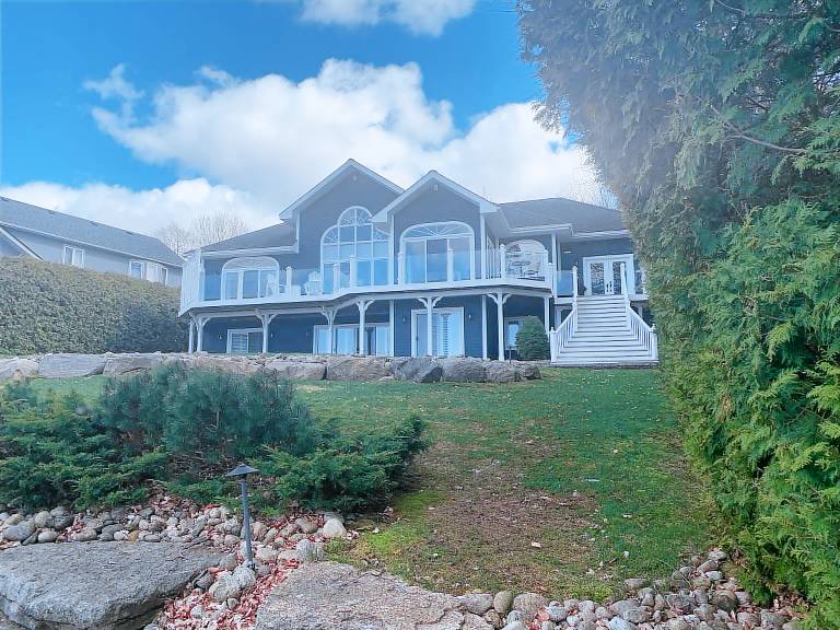 House Penetanguishene
