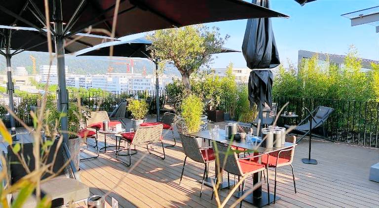 Qube Hotel Bahnstadt — photo 3